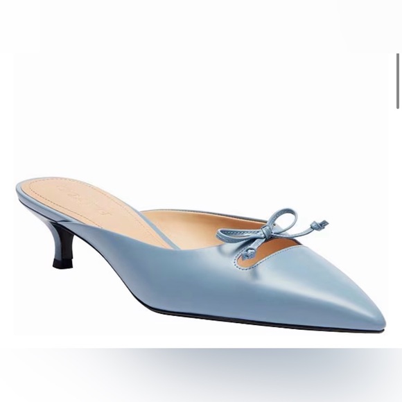 Coach Shoes - Coach Runway Leather Bow Kitten Heel Mules size 8.5